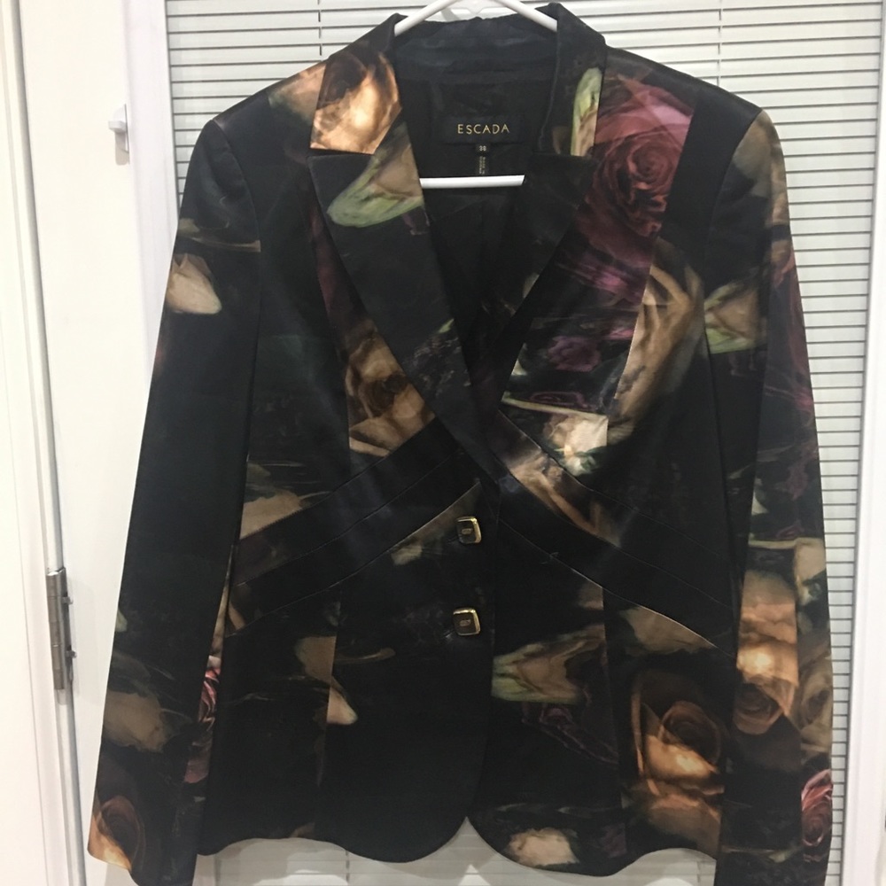 Escada Blazer